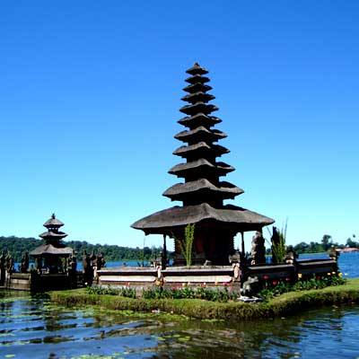 temple-ulun-danu-bali
