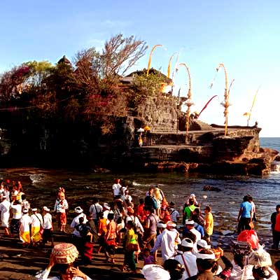 temples-de-bali-tanah-lot