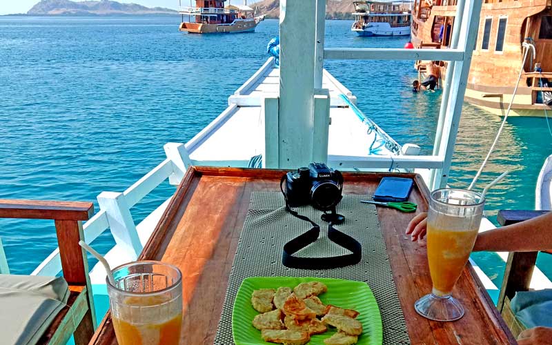 bonne-cuisine-sur-le-bateau